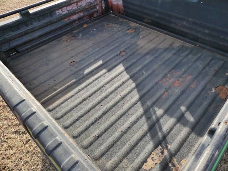 john-deere-gator-image-7