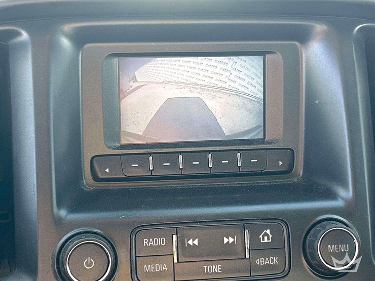 2016-chevrolet-colorado-image-16