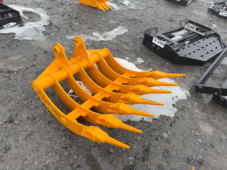 caterpillar-305-image-4