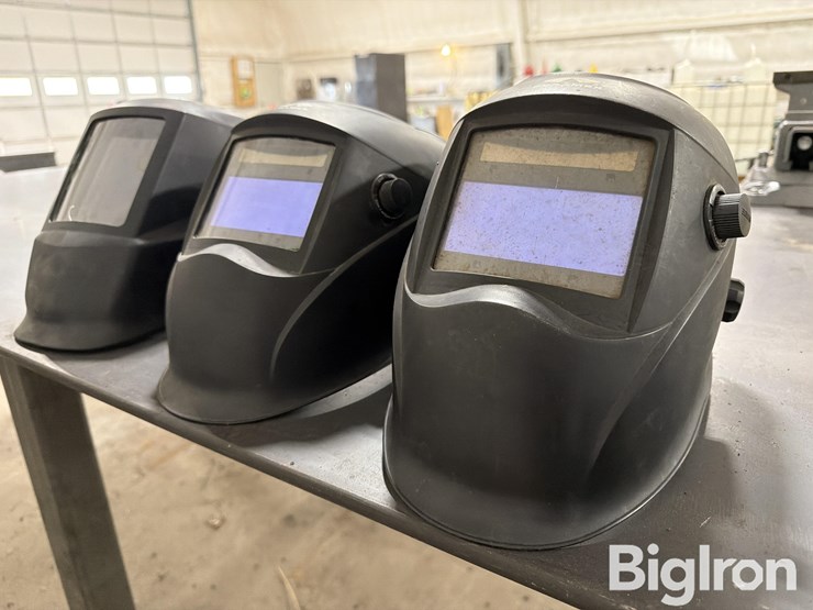 miller-millermatic-255-pulsed-mig-welder-w/apparel-&-accessories-image-16