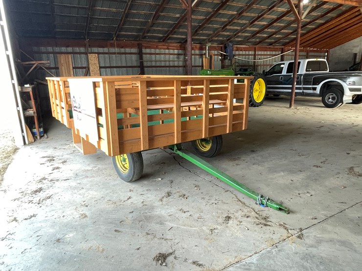 #5915-•-parade-wagon-image-3