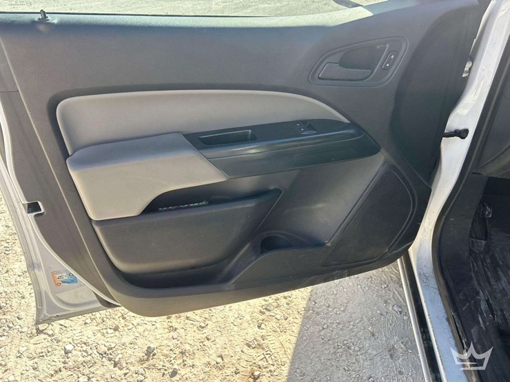 2016-chevrolet-colorado-image-14