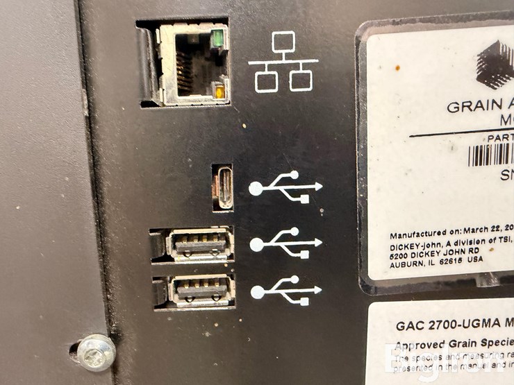 dickey-john-gac2700-ugma-grain-moisture-tester-image-5