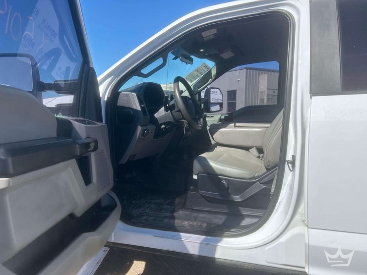 2019-ford-f250-image-24