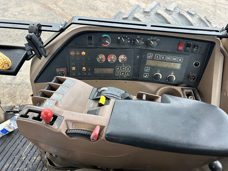 1997-john-deere-8400-image-20