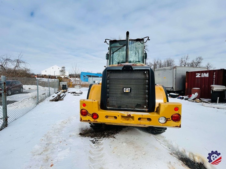 caterpillar-914m-image-2