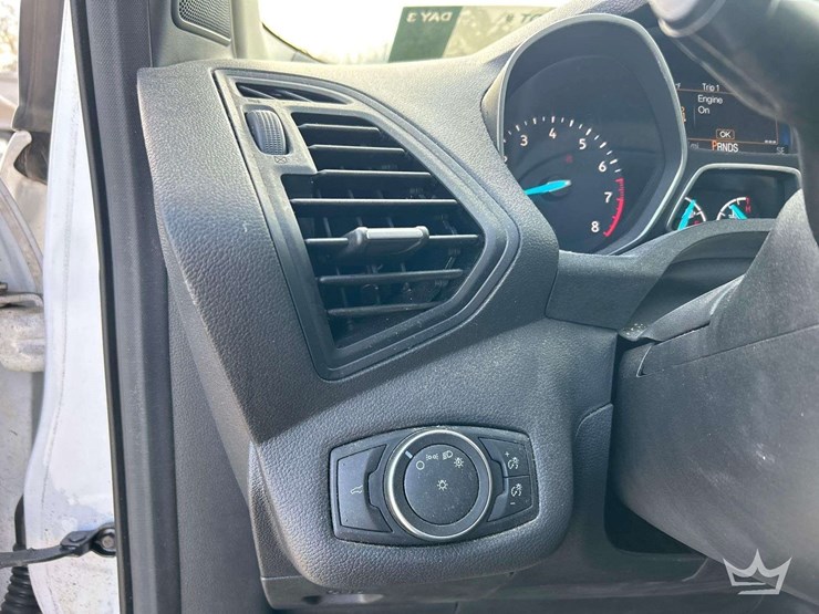 2017-ford-escape-image-15