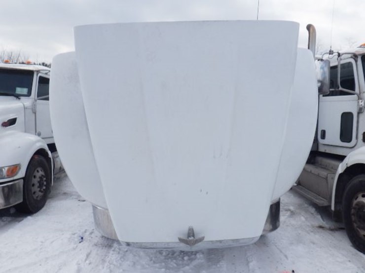 2014-peterbilt-386-image-24