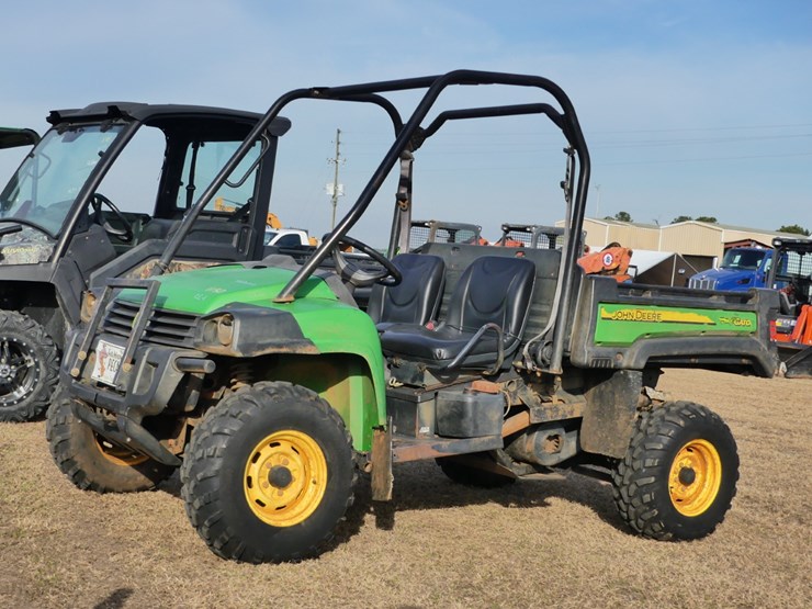 john-deere-gator-image-1