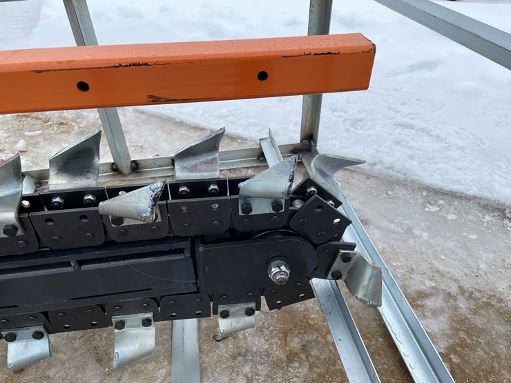 #2368-•-wolverine-universal-mount-trencher-attachment-image-19