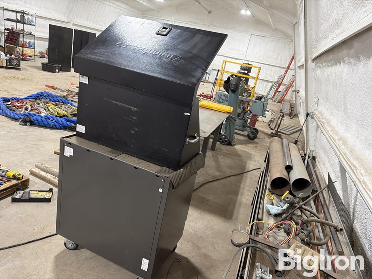 masterforce-&-montezuma-toolboxes-with-tools-image-4