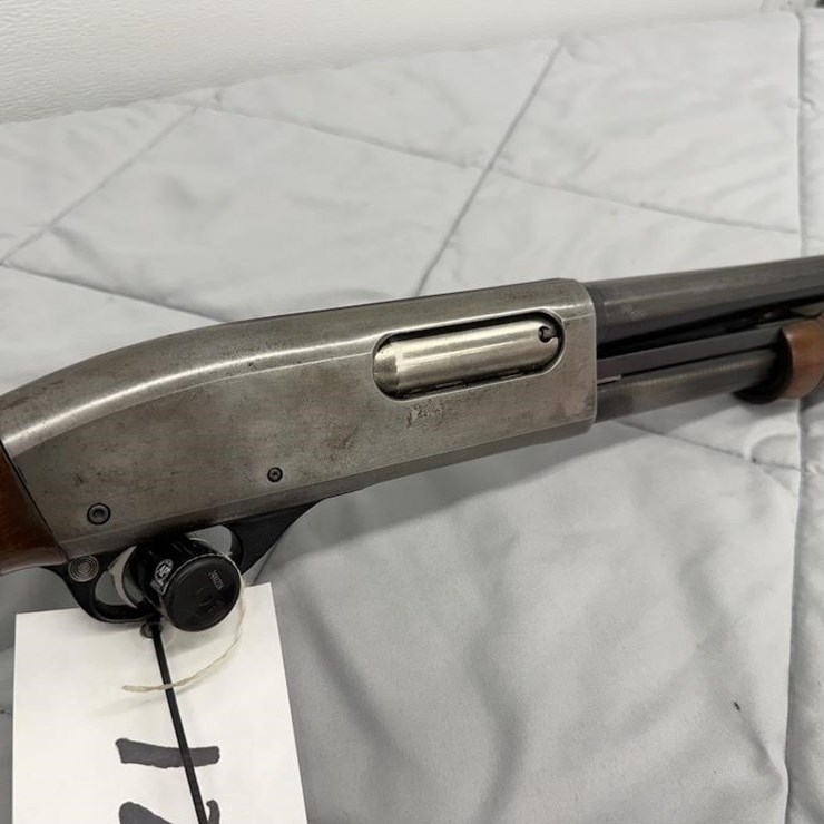Remington Wingmaster 870 16 Gauge Shotgun