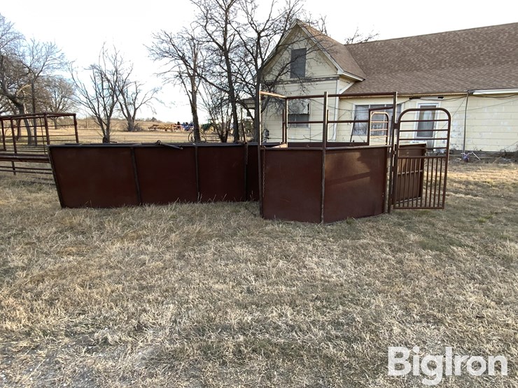 shop-built-livestock-catcher-image-4