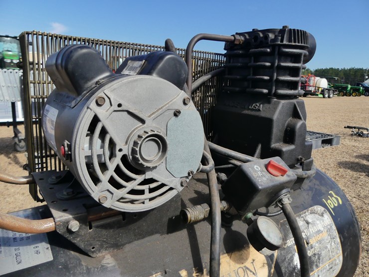 campbell-hausfeld-air-compressor-image-3
