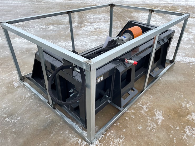 #2374-•-wolverine-screening-bucket-image-7