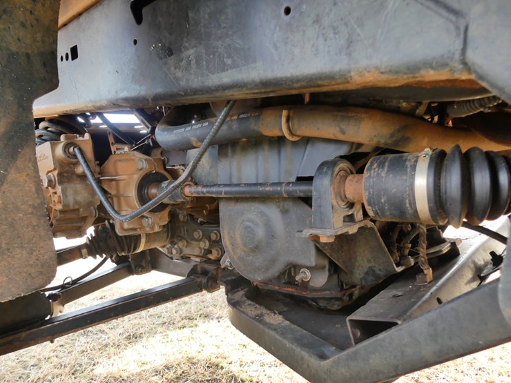 john-deere-gator-image-13