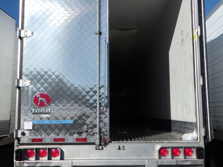 2022-great-dane-everest-image-9