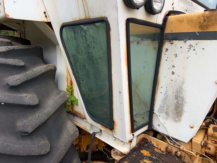 minneapolis-moline-g1050-image-38