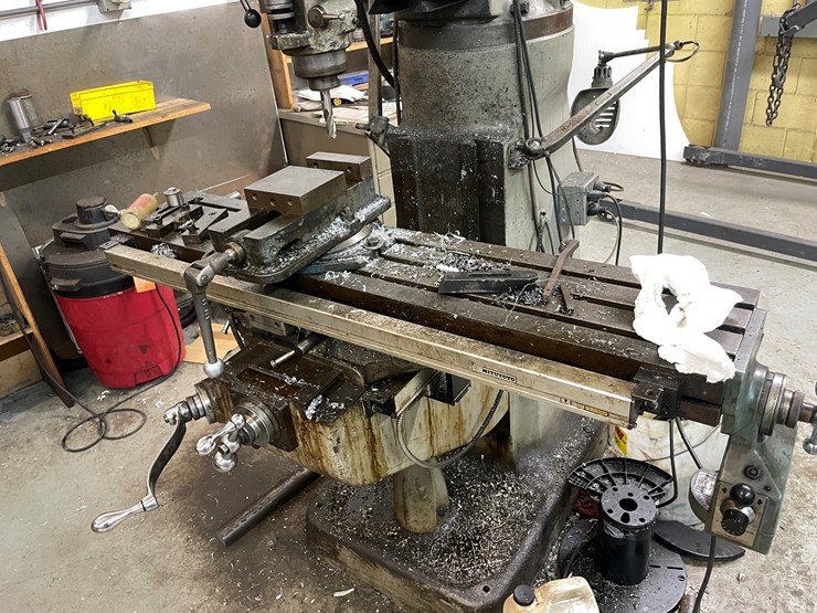 #5971-•-bridgeport-metal-milling-machine-image-10