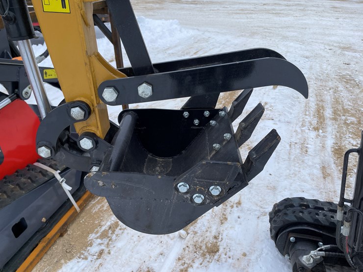 #106-•-new-cfg-industrial-mini-excavator-image-13