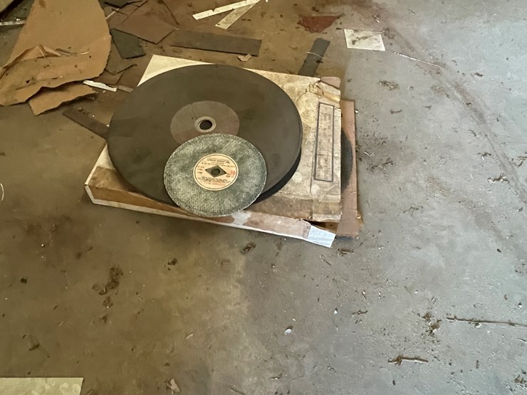 #5919-•-assorted-metal-cutting-wheels-image-2