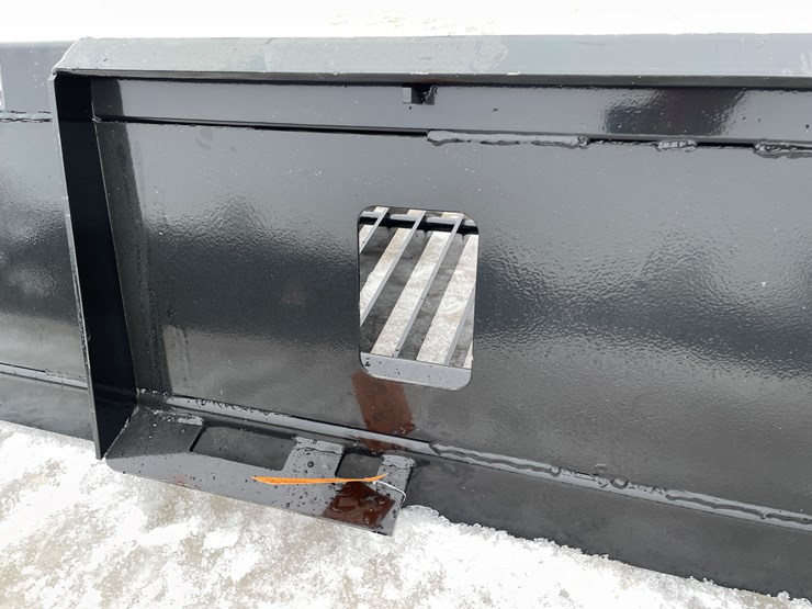 #2335-•-wolverine-skeleton-bucket-image-14