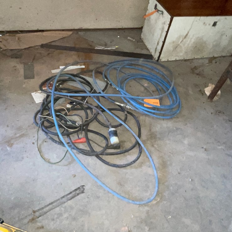 #5922 • 25' Air Hose