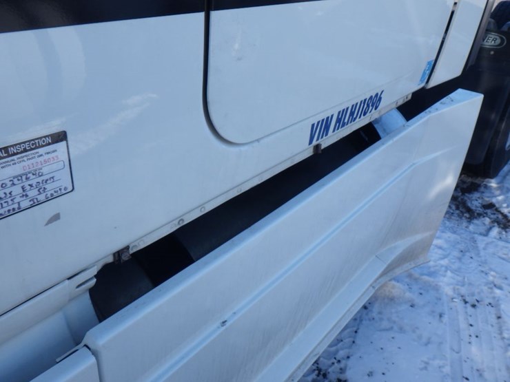 2017-freightliner-cascadia-125-image-17