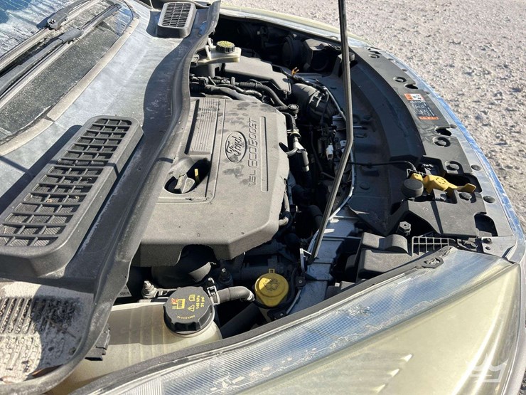 2017-ford-escape-image-8