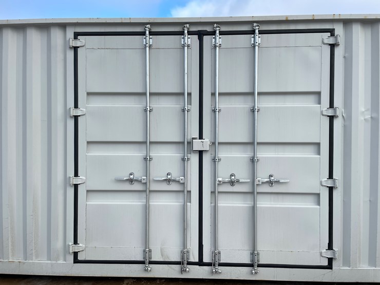 #200-•-40'-high-cube-multi-door-shipping-container-image-8