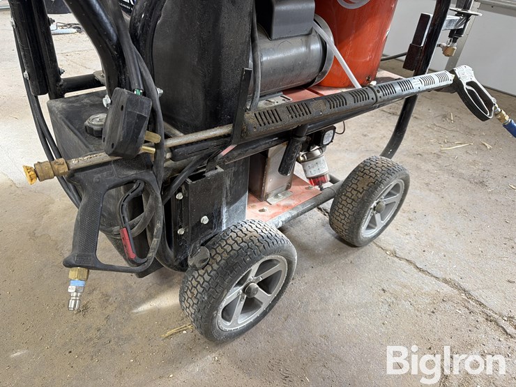 alkota-420x4-hot-pressure-washer-image-17