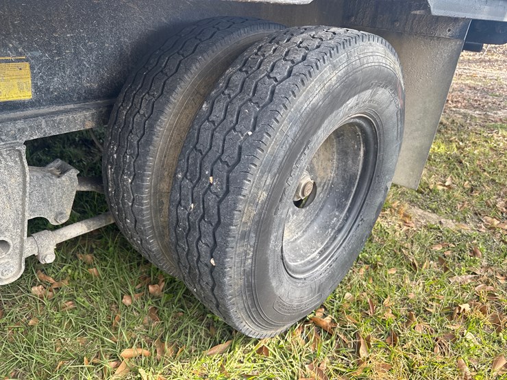 #6-•-2000-thibs-trailer-40ft-gooseneck-trailer-image-18