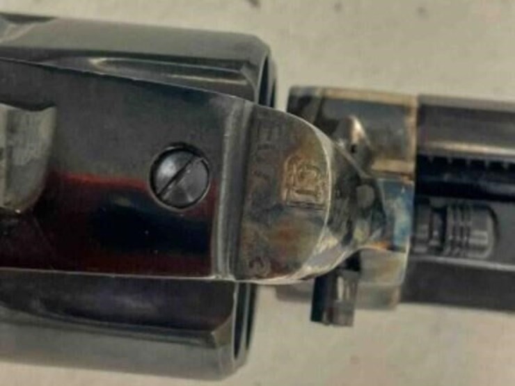 f.a.p.-flli-pietta,-revolver-image-6