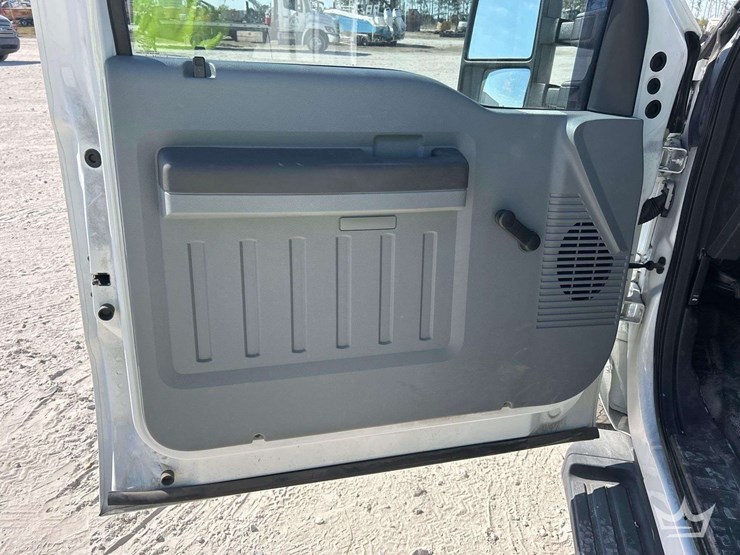 2016-ford-f250-image-11