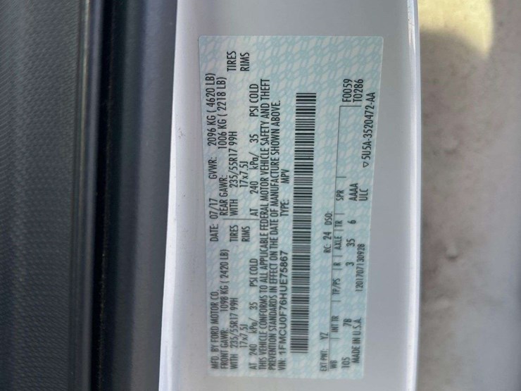 2017-ford-escape-image-5