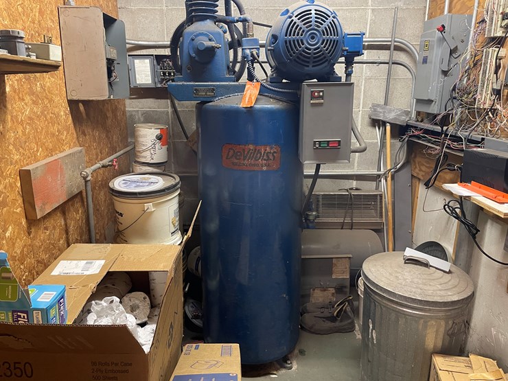 #4010-•-devilbiss-air-compressor-image-1