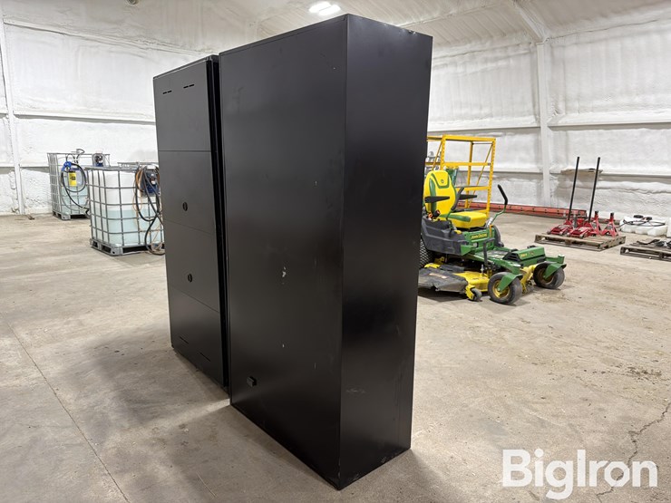 performax-storage-lockers-image-4