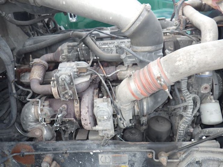 2014-peterbilt-386-image-28