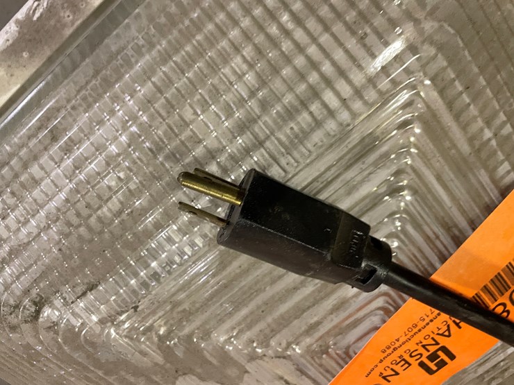 #7008-•-outdoor-flood-light-image-5