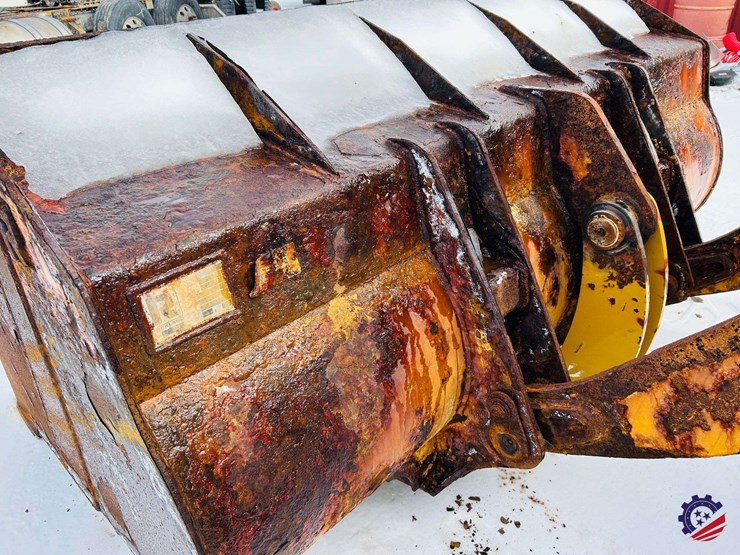 caterpillar-914m-image-15