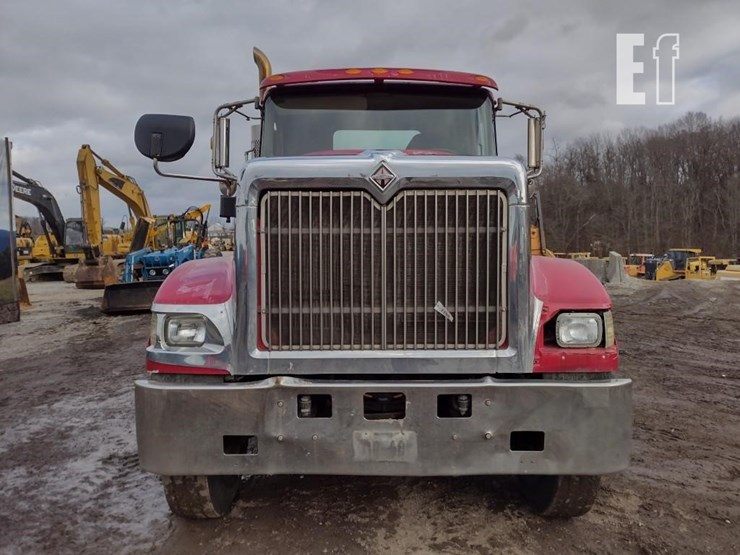 2006-international-paystar-5900-image-2