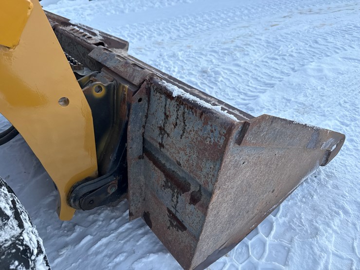 caterpillar-272d2-image-10