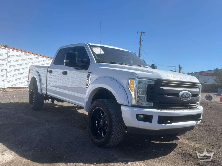 2019-ford-f250-image-2