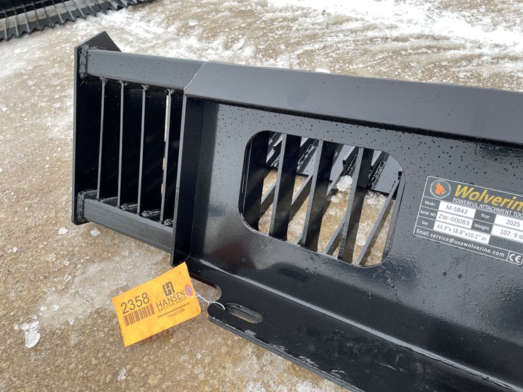 #2358-•-wolverine-mini-skid-steer-skeleton-bucket-image-15
