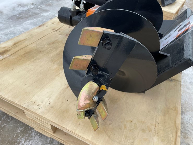 #2353-•-wolverine-mini-skid-steer-auger-drive-and-bit-image-8