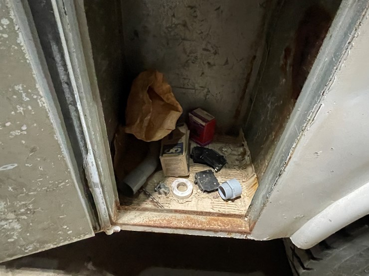 1998-international-4700-image-44