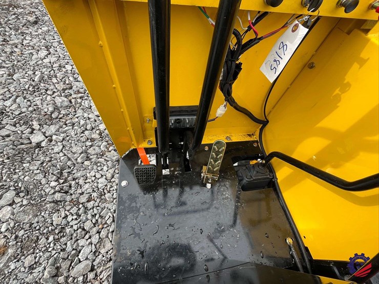 unused-2025-sdlanch-sdld25-dumper-crawler-carrier-image-22