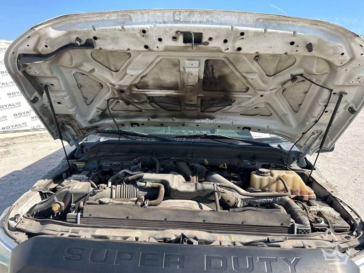 2015-ford-f550-image-7