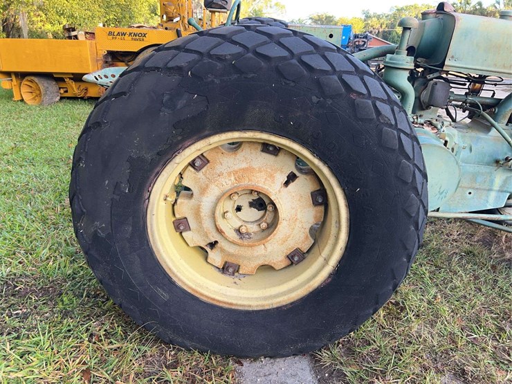 john-deere-ao-image-44