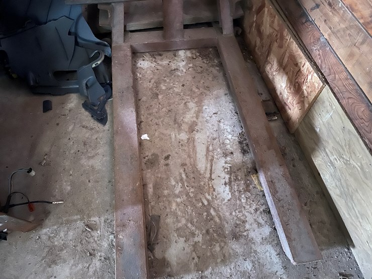 #5931-•-homemade-forklift-image-8